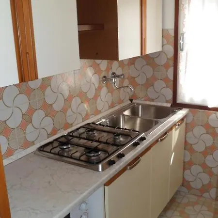 Camelie 3 Apartment Lignano Sabbiadoro